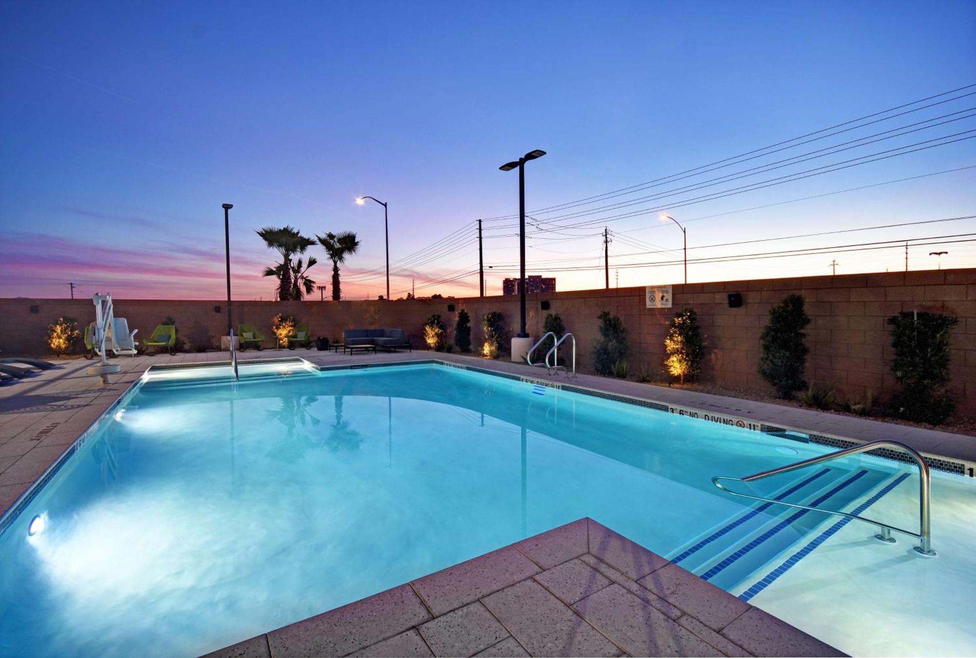 Hampton Inn Las Vegas Strip South, Nv 89123 Esterno foto